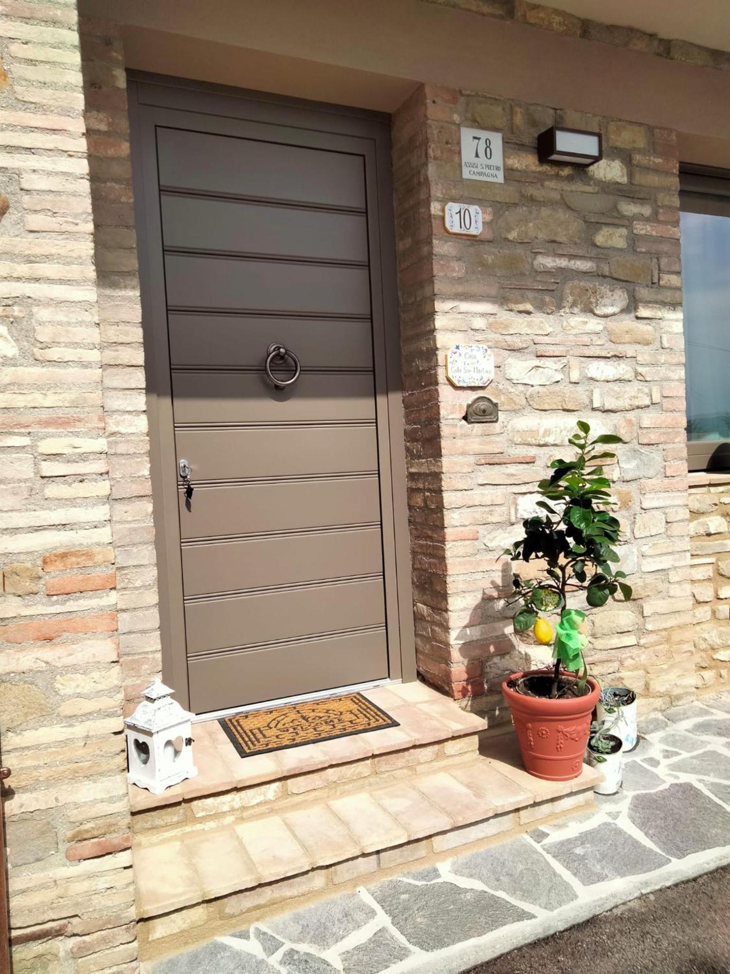 Lombardi Rita - Colle S. Martino Apartment Assisi Bagian luar foto